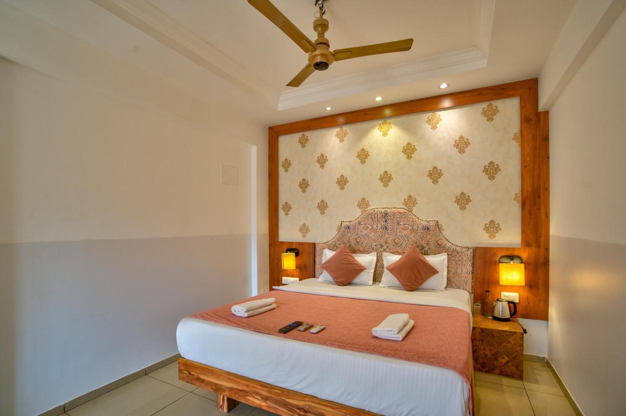 Hotel Sea Sapphire ,Calangute Buitenkant foto