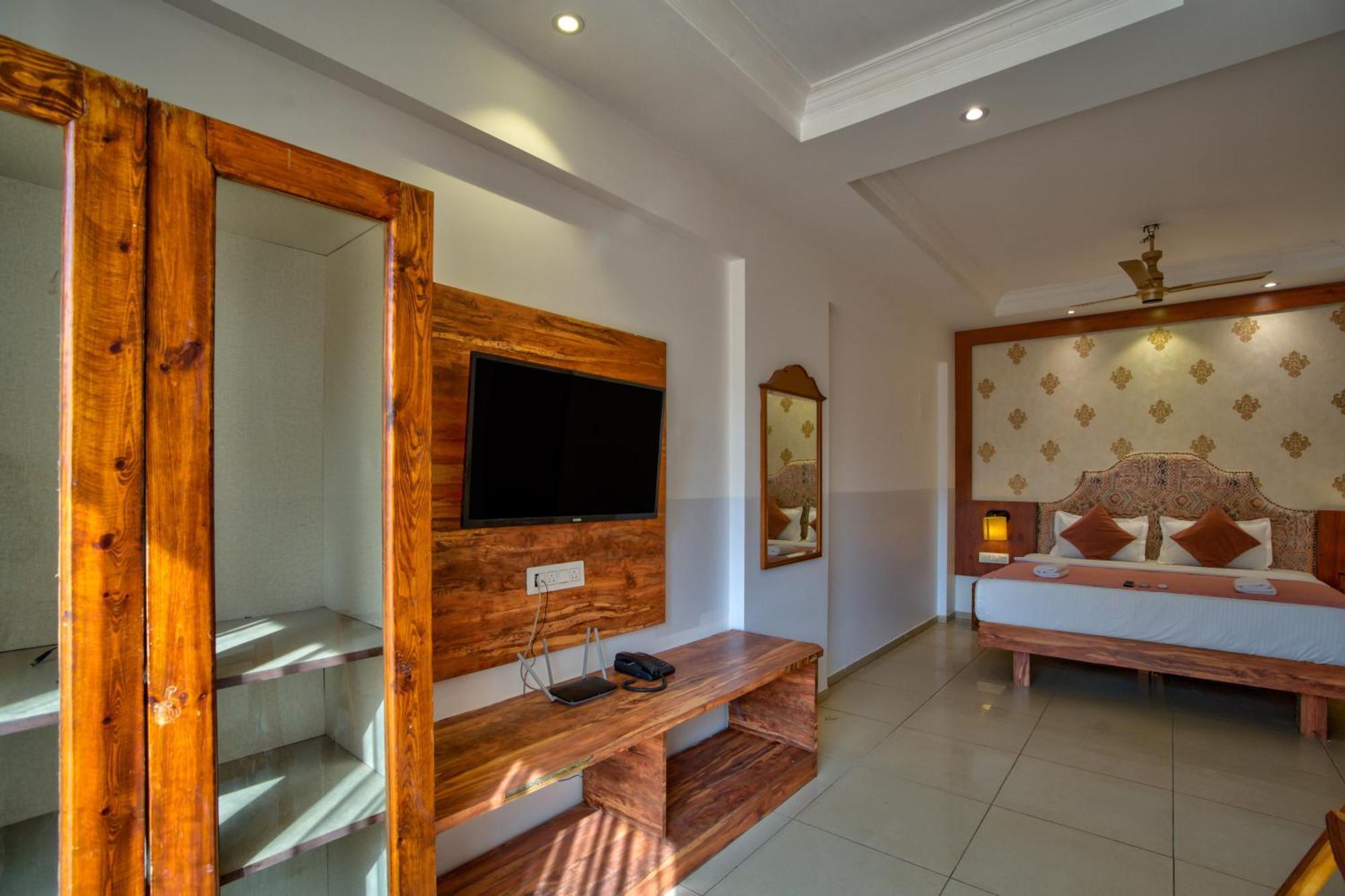 Hotel Sea Sapphire ,Calangute Buitenkant foto
