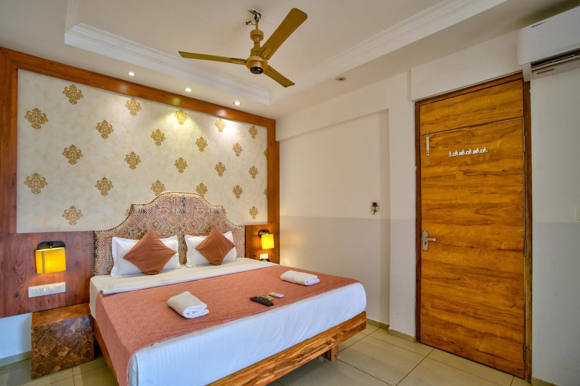 Hotel Sea Sapphire ,Calangute Buitenkant foto